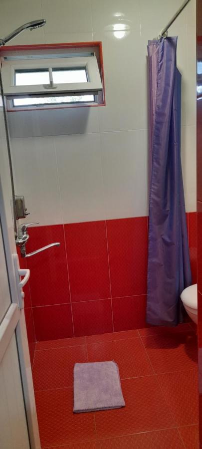 Nona Guest House Shilda Ngoại thất bức ảnh