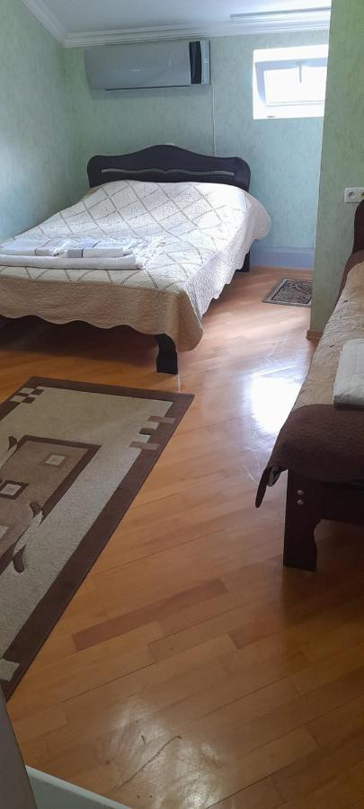 Nona Guest House Shilda Ngoại thất bức ảnh